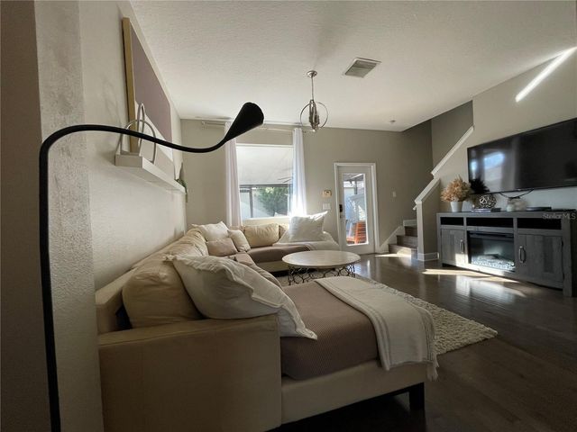 12623 LANGSTAFF DRIVE, Windermere, FL 34786