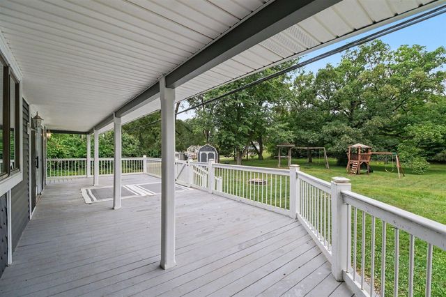 558 W Clarkston, Lake Orion, MI 48362