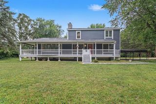 558 W Clarkston, Lake Orion, MI 48362