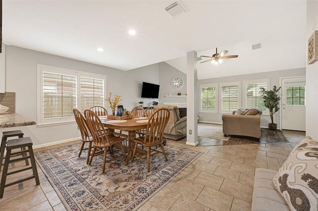 2814 Rolling Fog Drive, Friendswood, TX 77546