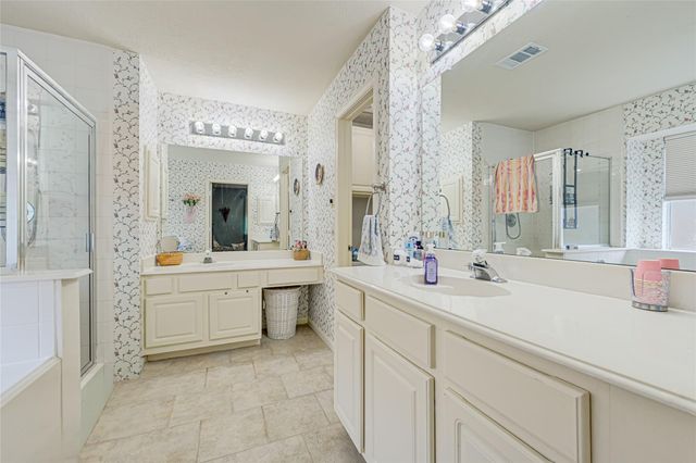 2814 Rolling Fog Drive, Friendswood, TX 77546