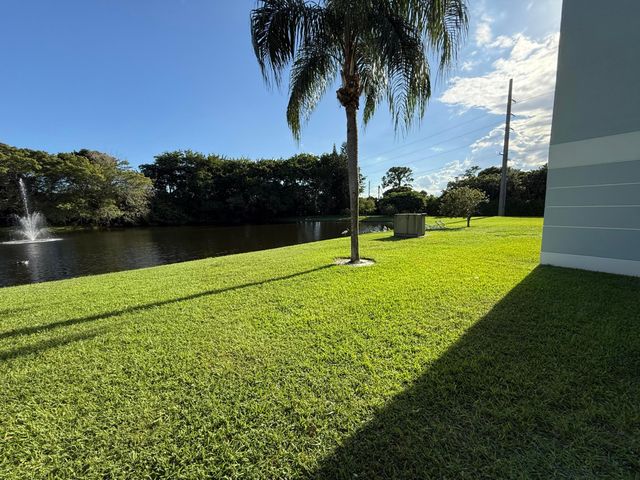 5962 Morningstar Circle 306, Delray Beach, FL 33484