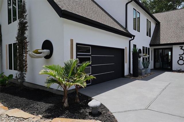 38 Fairway Park, Montgomery, TX 77356
