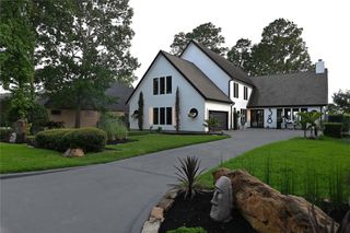 38 Fairway Park, Montgomery, TX 77356