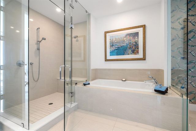 1155 N GULFSTREAM AVENUE 802, Sarasota, FL 34236