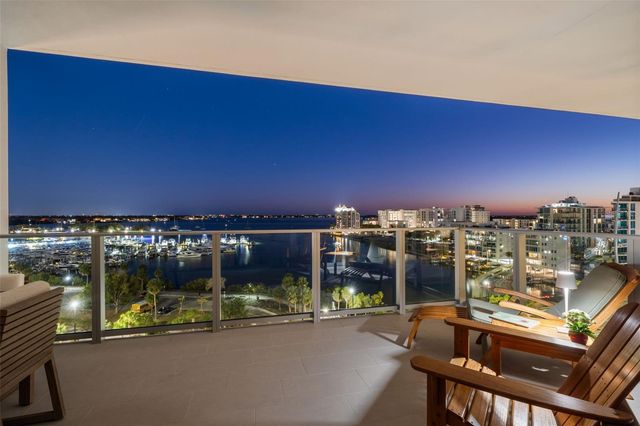 1155 N GULFSTREAM AVENUE 802, Sarasota, FL 34236