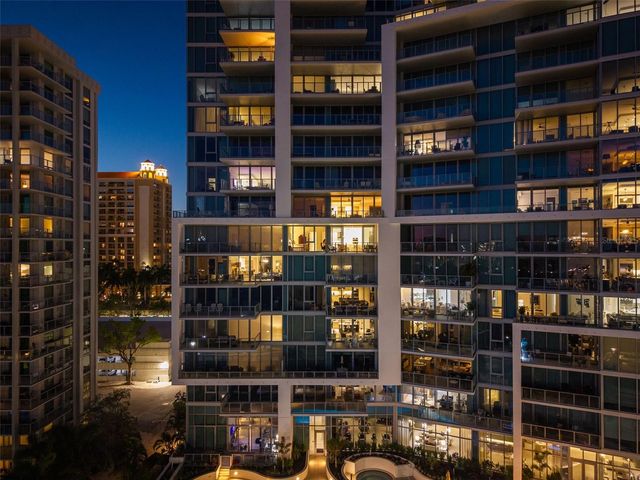 1155 N GULFSTREAM AVENUE 802, Sarasota, FL 34236