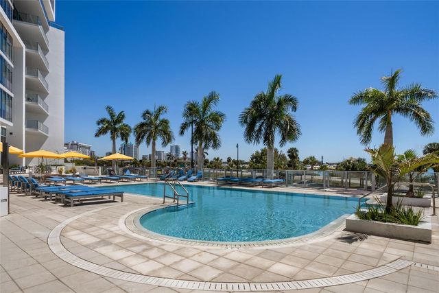 1155 N GULFSTREAM AVENUE 802, Sarasota, FL 34236