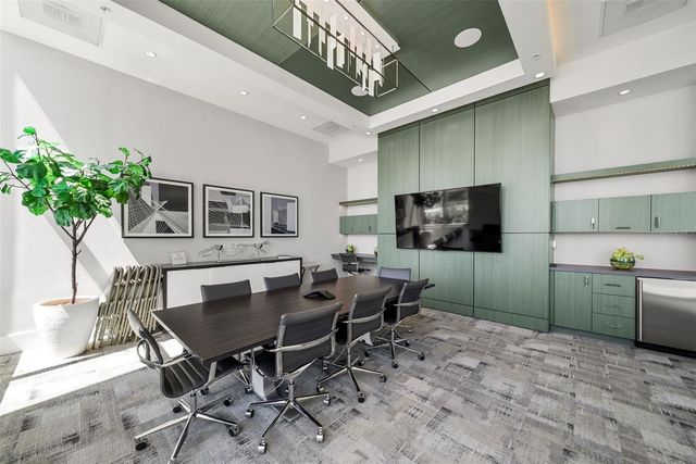 1155 N GULFSTREAM AVENUE 802, Sarasota, FL 34236