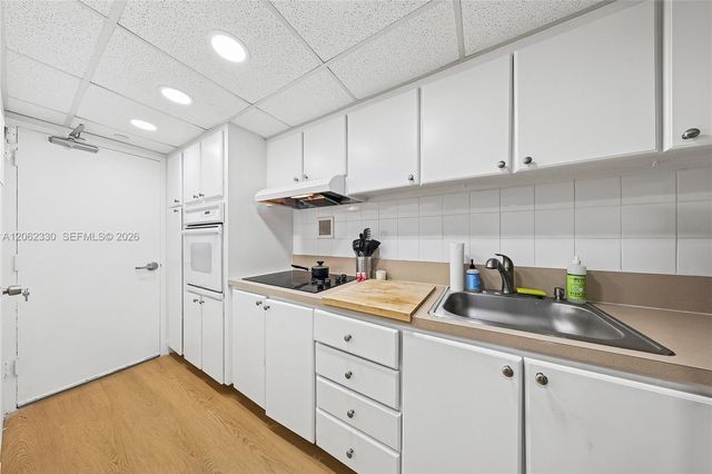 1200 West Ave 1502, Miami Beach, FL 33139