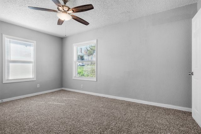 2118 Lee Avenue, Fort Worth, TX 76164