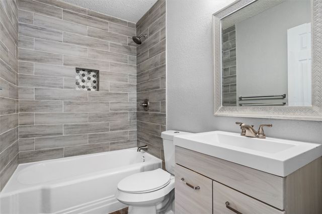 2118 Lee Avenue, Fort Worth, TX 76164