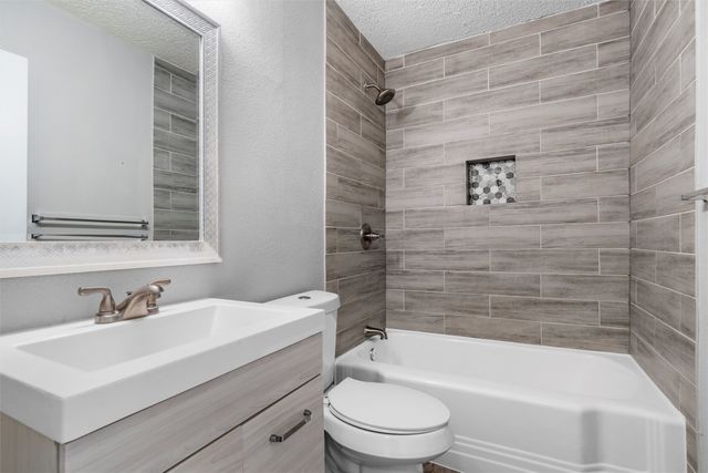 2118 Lee Avenue, Fort Worth, TX 76164