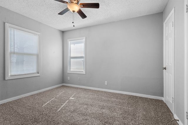 2118 Lee Avenue, Fort Worth, TX 76164