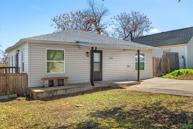 2118 Lee Avenue, Fort Worth, TX 76164