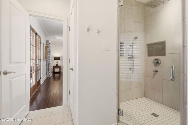 9205 Bergamot Dr, Prospect, KY 40059