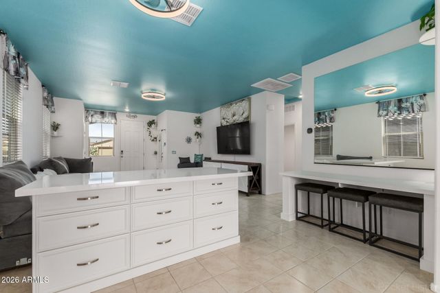 2541 W BOWKER Street, Phoenix, AZ 85041