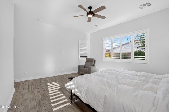 14139 W GRAY FOX Trail, Surprise, AZ 85387