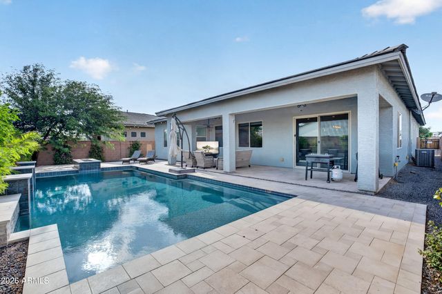 14139 W GRAY FOX Trail, Surprise, AZ 85387