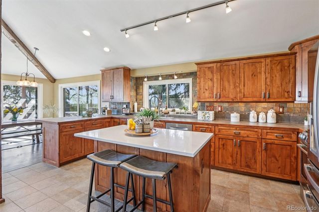 6640 Paiute Court, Niwot, CO 80503