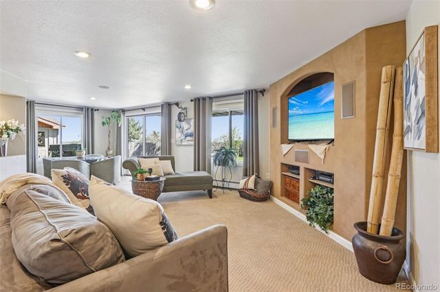 6640 Paiute Court, Niwot, CO 80503