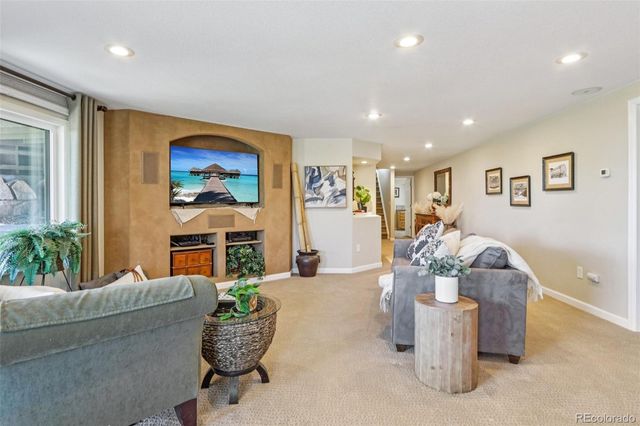 6640 Paiute Court, Niwot, CO 80503