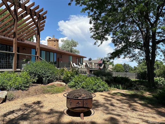6640 Paiute Court, Niwot, CO 80503