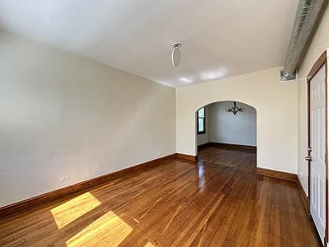 5433 S Millard Avenue, Chicago, IL 60632