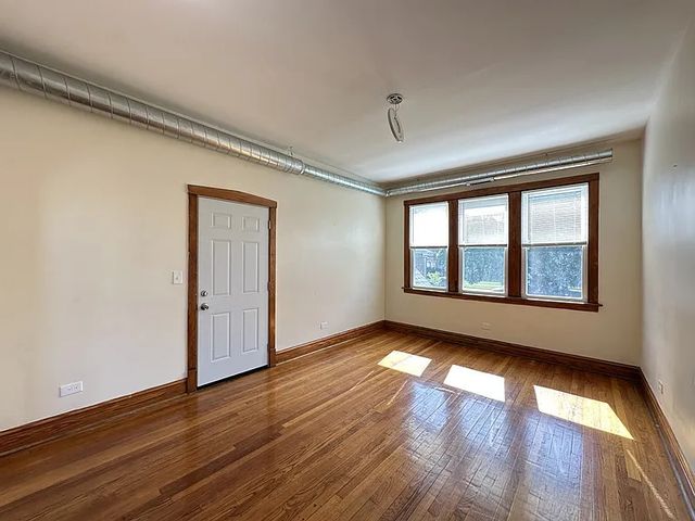 5433 S Millard Avenue, Chicago, IL 60632