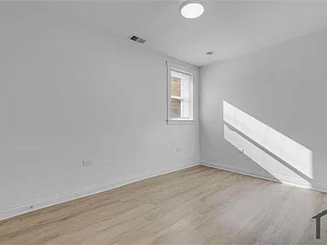 5433 S Millard Avenue, Chicago, IL 60632