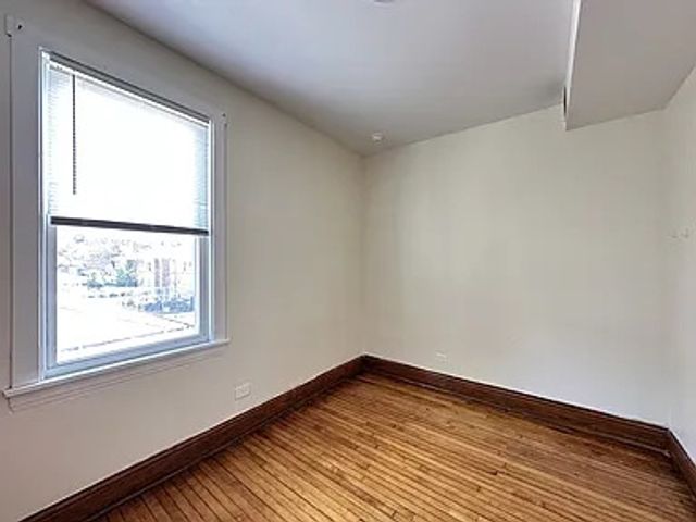 5433 S Millard Avenue, Chicago, IL 60632