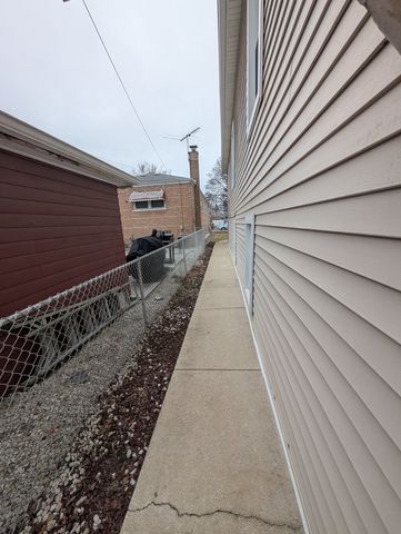 5433 S Millard Avenue, Chicago, IL 60632