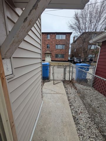 5433 S Millard Avenue, Chicago, IL 60632