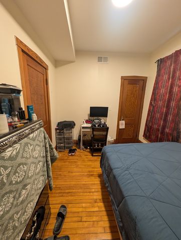 5433 S Millard Avenue, Chicago, IL 60632