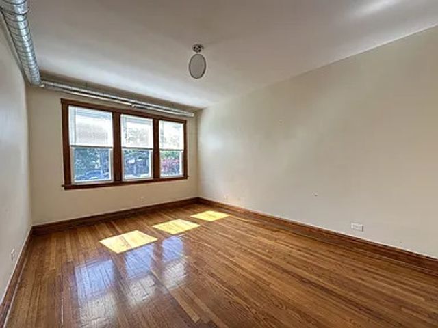 5433 S Millard Avenue, Chicago, IL 60632