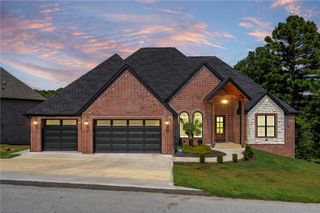 20 Kelaen Drive, Bella Vista, AR 72715