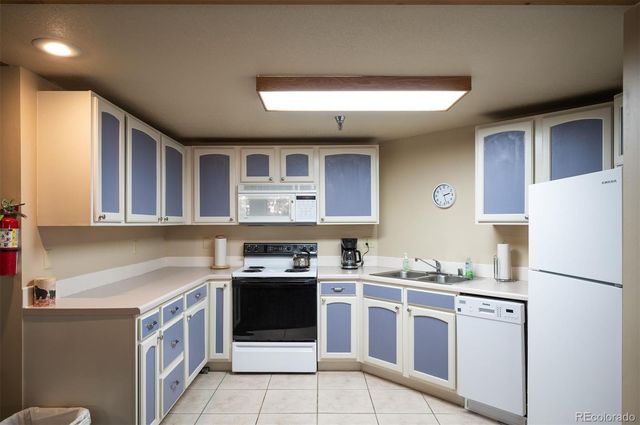 31819 Rocky Village Drive 113, Evergreen, CO 80439