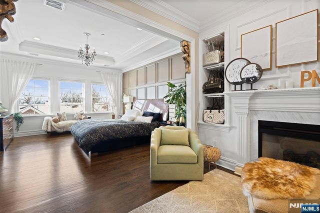 803 Heights Lane, Tenafly, NJ 07670