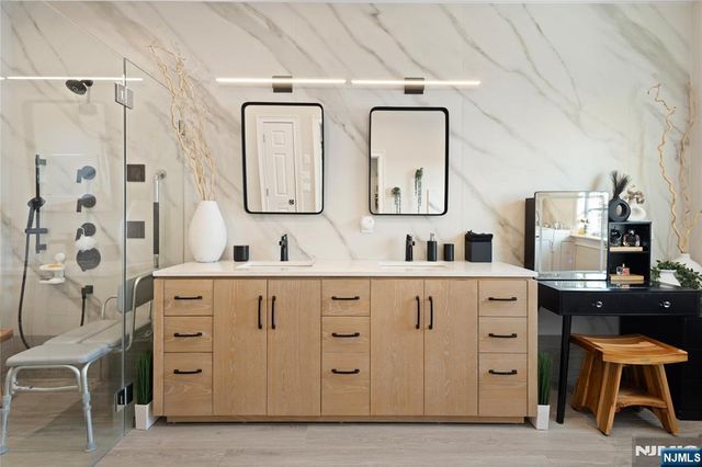 803 Heights Lane, Tenafly, NJ 07670