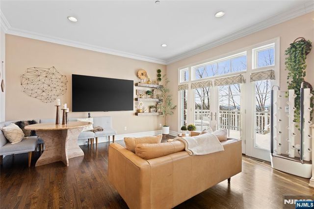 803 Heights Lane, Tenafly, NJ 07670