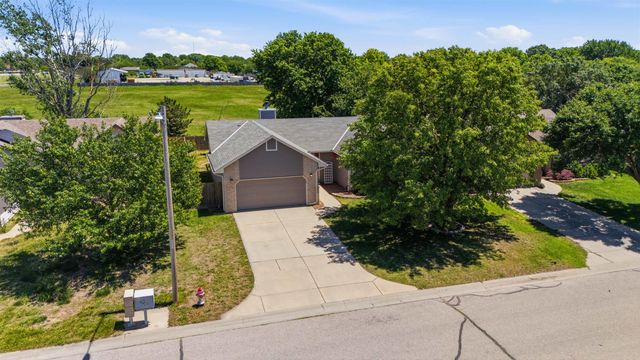 1918 N Stoney Point, Wichita, KS 67212