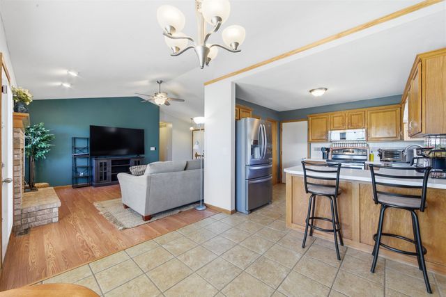1918 N Stoney Point, Wichita, KS 67212