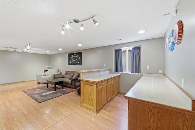 1918 N Stoney Point, Wichita, KS 67212