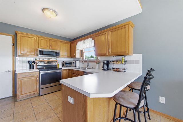 1918 N Stoney Point, Wichita, KS 67212