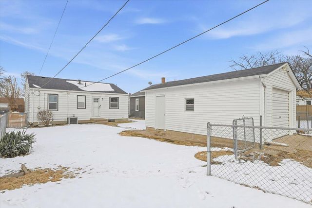 2639 AVENUE C, Council Bluffs, IA 51501