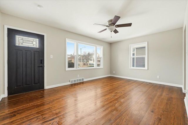 2639 AVENUE C, Council Bluffs, IA 51501