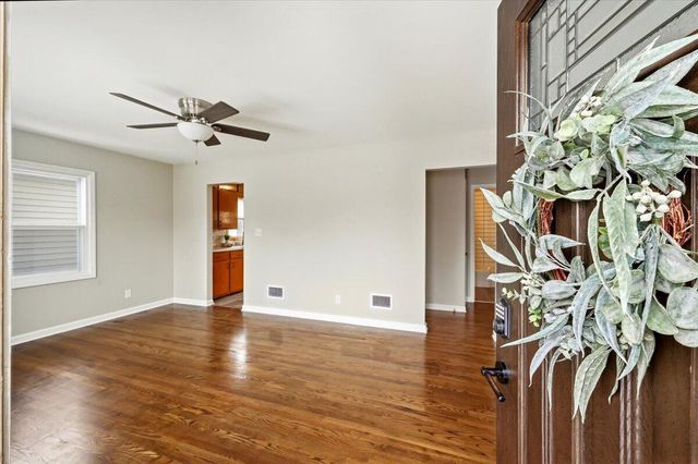 2639 AVENUE C, Council Bluffs, IA 51501