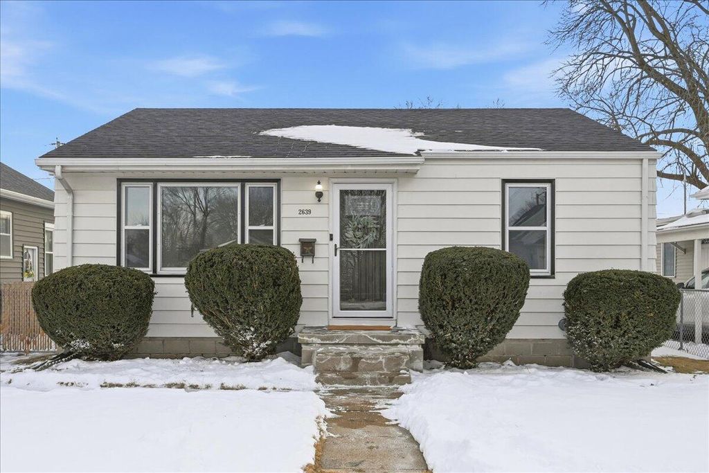 2639 AVENUE C, Council Bluffs, IA 51501