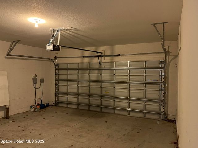 2970 Louetta Circle, Melbourne, FL 32901