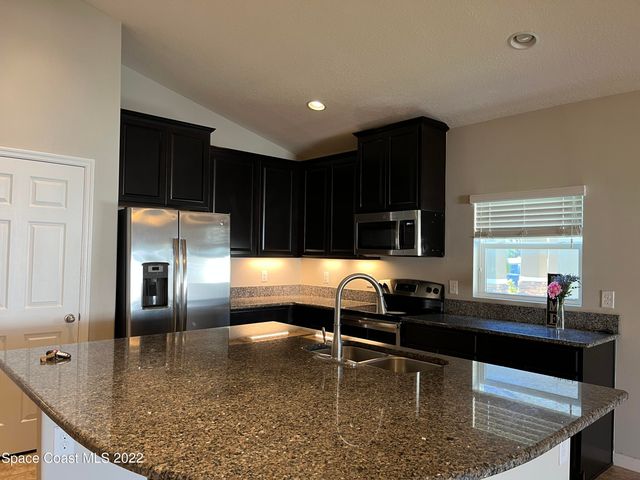 2970 Louetta Circle, Melbourne, FL 32901